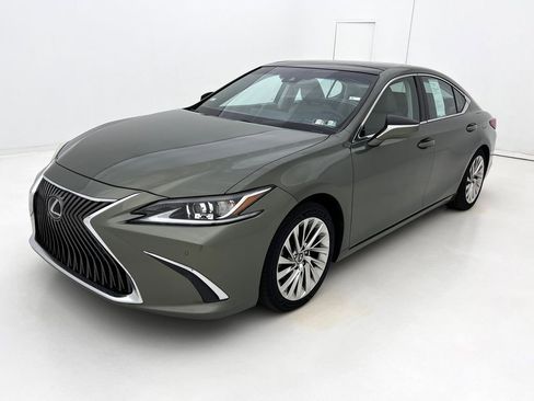 Used 2019 Lexus ES 350 w/ Accessory Package FWD image 4