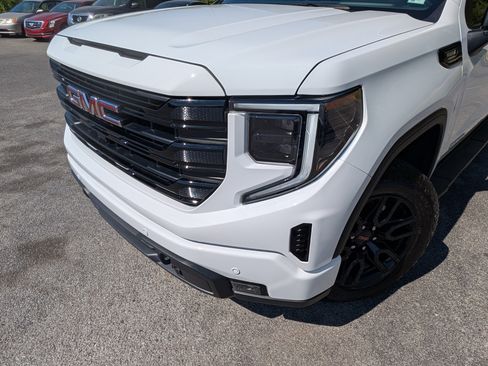 Used 2024 GMC Sierra 1500 Elevation w/ Elevation Premium Package image 13