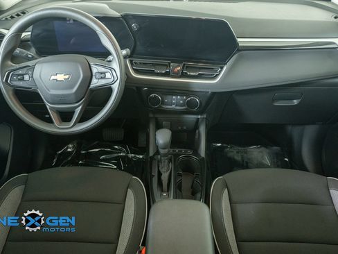 Used 2026 Chevrolet TrailBlazer LT AWD/4WD image 29