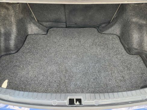 Used 2013 Toyota Corolla L FWD image 30