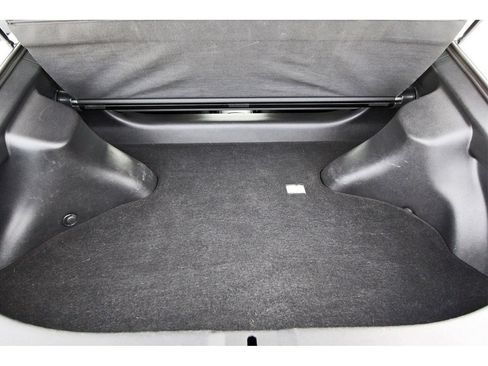 Used 2017 Nissan 370Z NISMO image 21