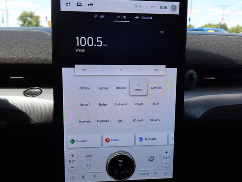 Used 2023 Ford Mustang Mach-E GT AWD/4WD image 18