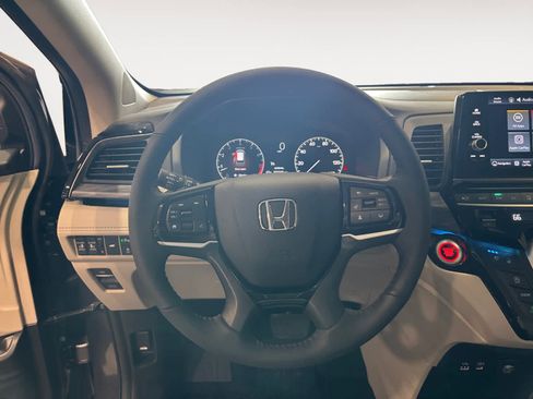 Used 2026 Honda Odyssey Elite image 13