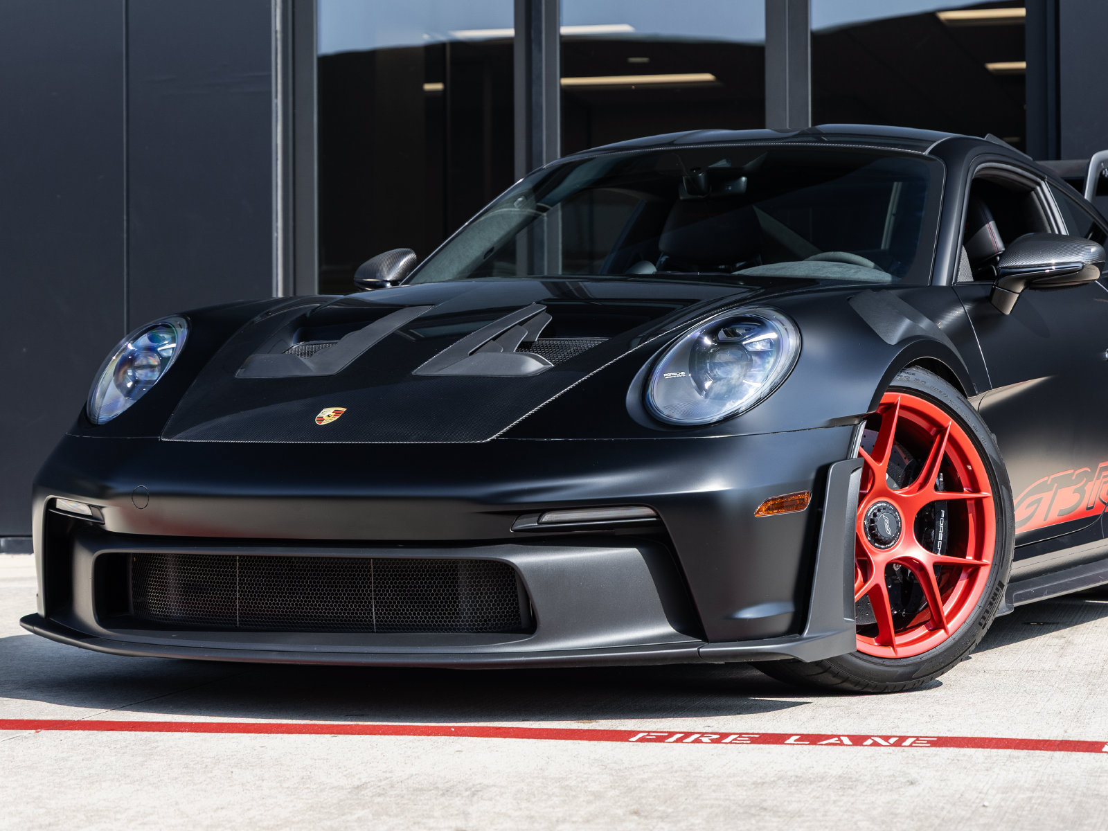 Certified 2025 Porsche 911 GT3 RS RWD image 7