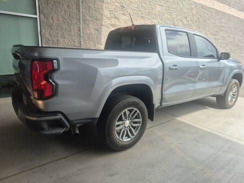 Used 2024 Chevrolet Colorado LT w/ LT Convenience Package II RWD image 4