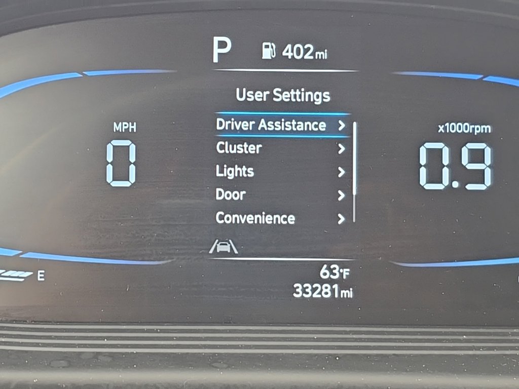 Used 2025 Hyundai Venue SEL FWD image 9