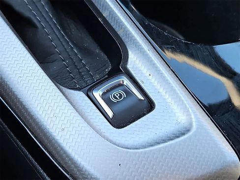 Used 2024 Buick Envista Avenir image 24