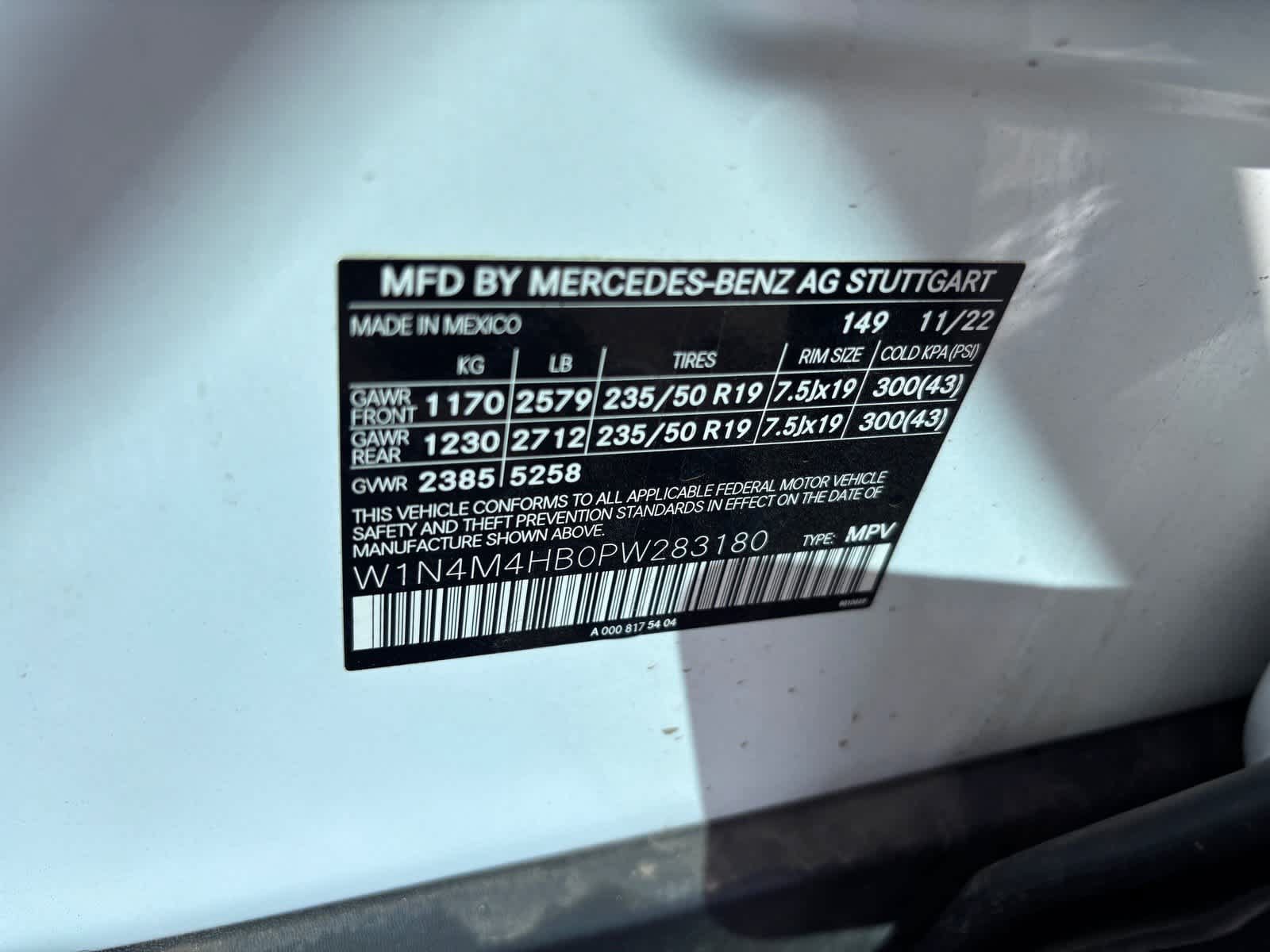 Used 2023 Mercedes-Benz GLB 250 4MATIC image 24