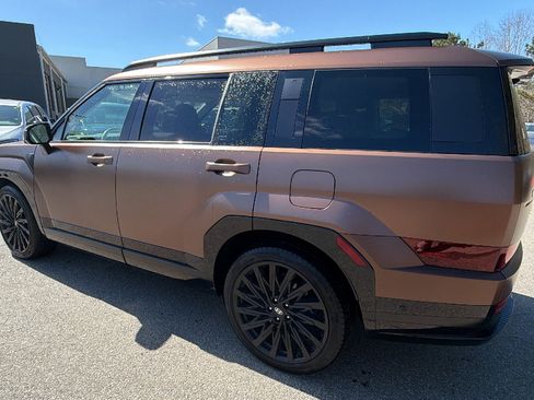 Used 2024 Hyundai Santa Fe Calligraphy image 10