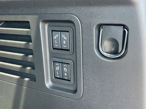 New 2025 Buick Enclave Sport Touring w/ Power Package image 27