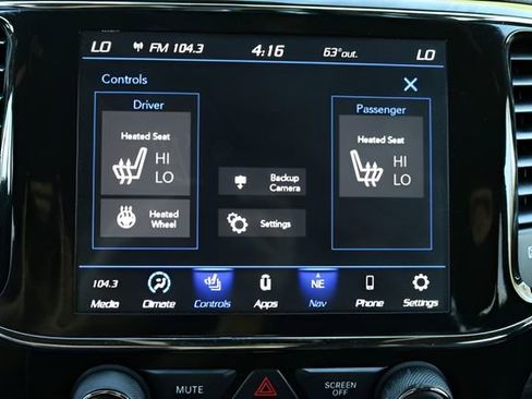 Used 2021 Jeep Grand Cherokee Laredo X image 23