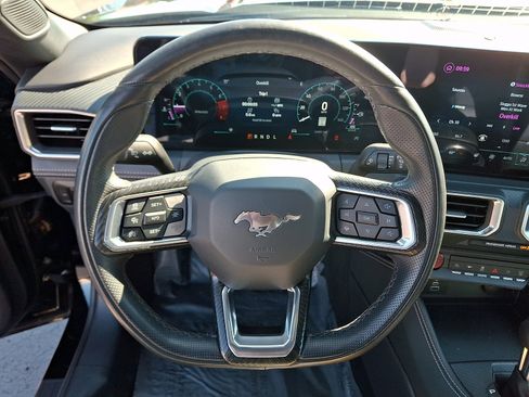 Used 2025 Ford Mustang Premium RWD image 20
