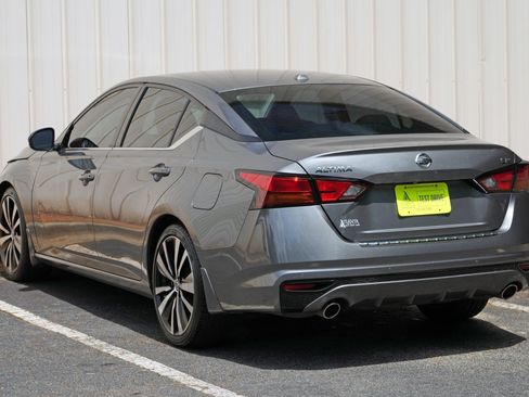 Used 2021 Nissan Altima 2.5 SR w/ SR Premium Package FWD image 44