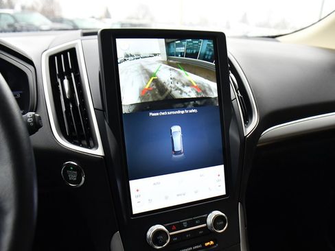 Used 2022 Ford Edge SEL w/ Convenience Package image 26