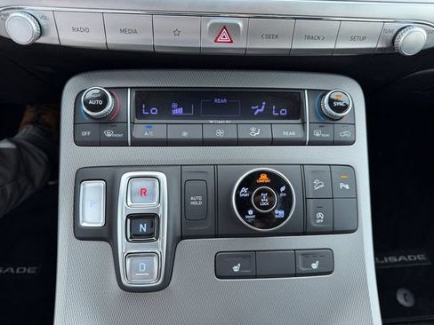 Used 2022 Hyundai Palisade SEL w/ Convenience Package AWD/4WD image 28