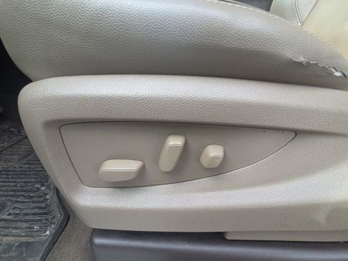 Used 2017 Chevrolet Silverado 1500 LTZ Z71 w/ LTZ Plus Package image 26