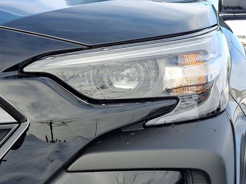 Certified 2025 Subaru Outback Premium image 10