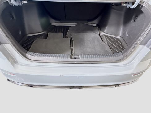 Used 2023 Honda Accord Sport image 35