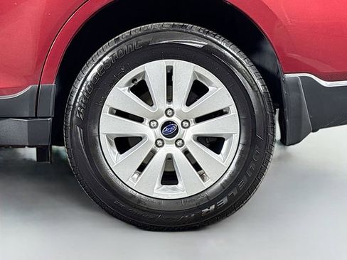 Used 2019 Subaru Outback 2.5i image 29