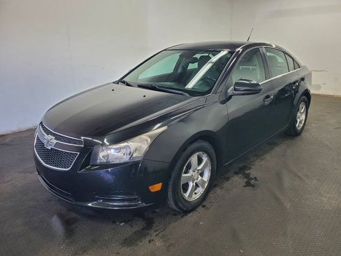 Used 2014 Chevrolet Cruze LT FWD image 1