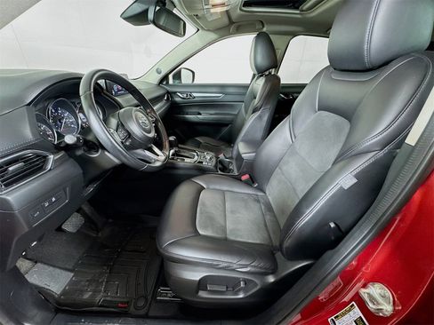 Used 2018 MAZDA CX-5 Touring w/ Preferred Equipment Package image 18