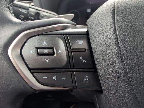 Used 2025 Lexus GX 550 w/ Cold Area Package AWD/4WD image 15