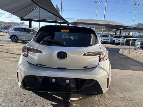 Used 2022 Toyota Corolla SE image 6