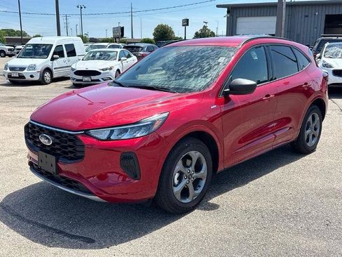 Certified 2024 Ford Escape ST-Line w/ Tech Pack #1 AWD/4WD image 2