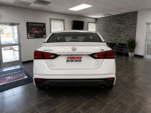 Used 2020 Nissan Altima 2.5 SR FWD image 15