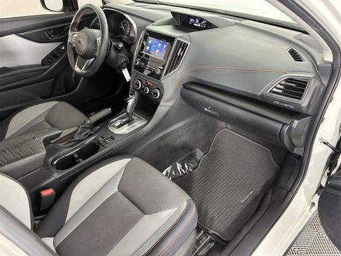 Used 2023 Subaru Crosstrek 2.0i Premium image 32