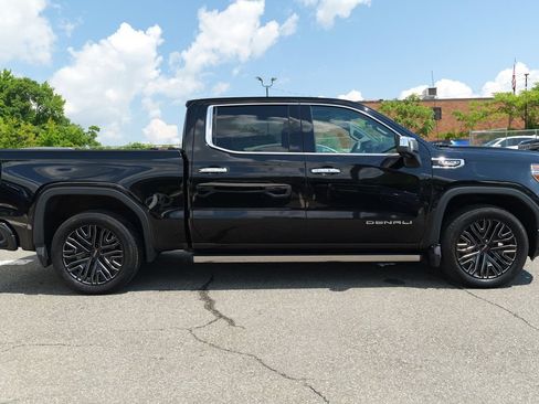 Used 2020 GMC Sierra 1500 Denali w/ Denali Ultimate Package AWD/4WD image 11