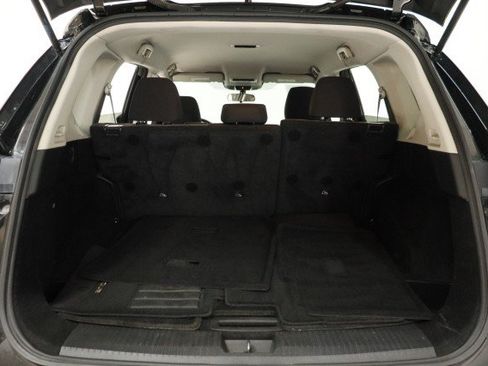 Used 2021 Nissan Rogue S AWD/4WD image 31