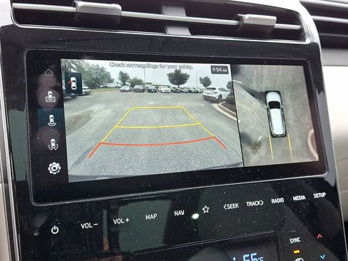 Used 2023 Hyundai Tucson Limited AWD/4WD image 17