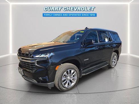 Used 2023 Chevrolet Tahoe LT w/ LT Signature Package image 4