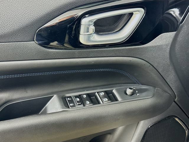 New 2026 Jeep Compass Limited w/ Sun, Sound & Navigation Group AWD/4WD image 18