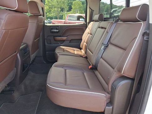 Used 2017 Chevrolet Silverado 1500 High Country AWD/4WD image 20