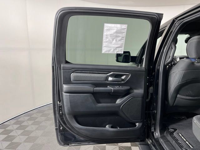 Used 2019 RAM 1500 Big Horn AWD/4WD image 33