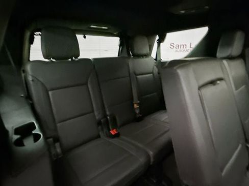 Used 2023 Chevrolet Tahoe Z71 w/ Z71 Off-Road Package image 32