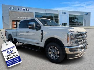 New 2025 Ford F250 Lariat w/ Lariat Ultimate Package 360° Tour