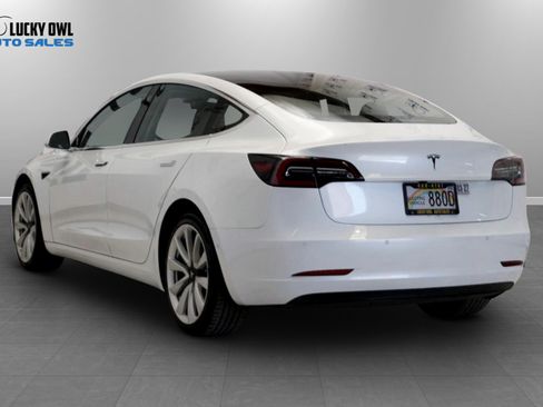 Used 2018 Tesla Model 3 Mid Range RWD image 5