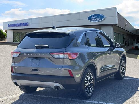 Used 2022 Ford Escape SEL image 5