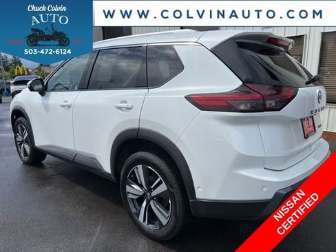 Certified 2026 Nissan Rogue SL AWD/4WD image 11