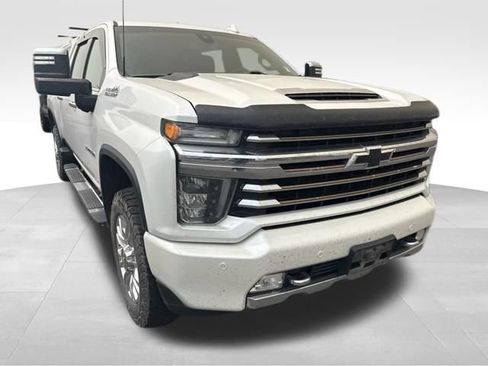 Used 2022 Chevrolet Silverado 3500 High Country w/ Safety Package II AWD/4WD image 7