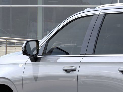 New 2026 Cadillac Escalade Luxury w/ LPO, Radiant Package image 12