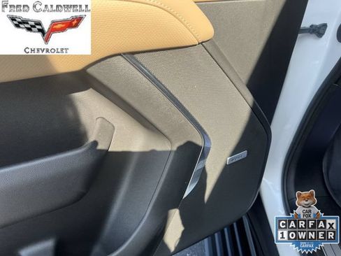 Used 2024 Chevrolet Tahoe Premier AWD/4WD image 29