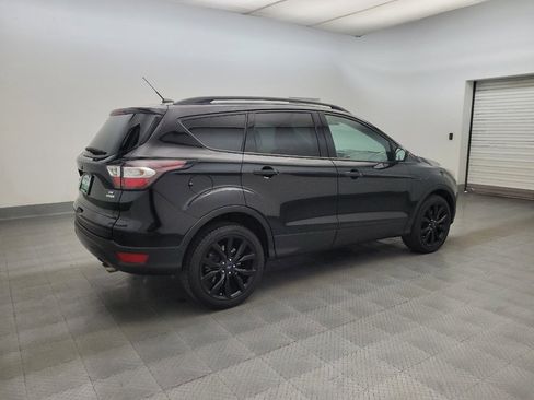 Used 2017 Ford Escape SE w/ Equipment Group 201A FWD image 10