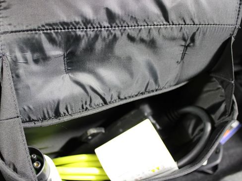 Used 2023 BMW 530e w/ M Sport Package image 36