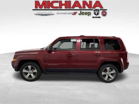 Used 2017 Jeep Patriot High Altitude FWD image 1