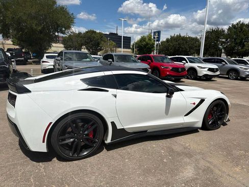Used 2019 Chevrolet Corvette Stingray Coupe w/ Carbon Flash Badge Package RWD image 5