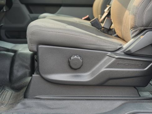 Used 2023 Ford F250 XL w/ FX4 Off-Road Package AWD/4WD image 15